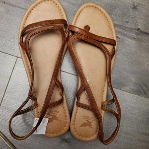 NEW Sheikh Sandals Tan 8 1/2